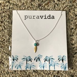 Puravida Feather Necklace